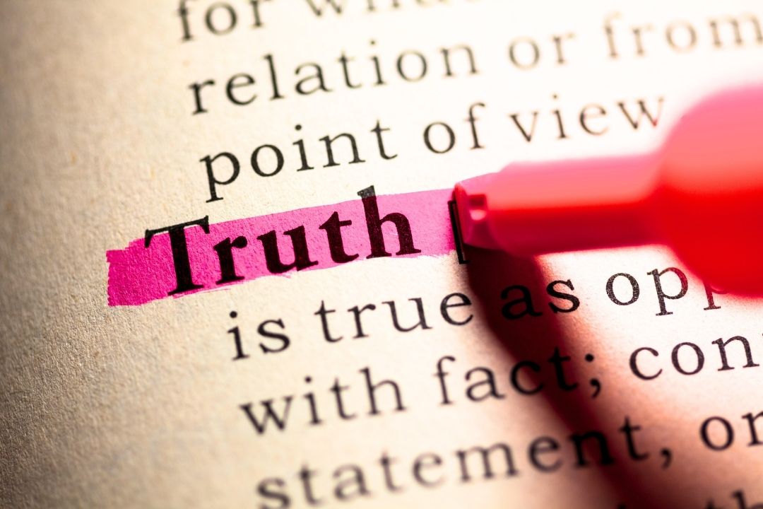 Read more about the article Truth vs. Tactics! When Legal Advertising Crosses Ethical Boundaries